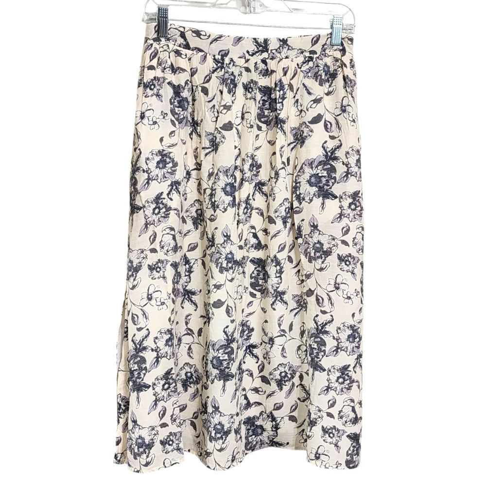 Versona Maxi Skirt Cream & Gray Floral Pull On Cottagecore Country